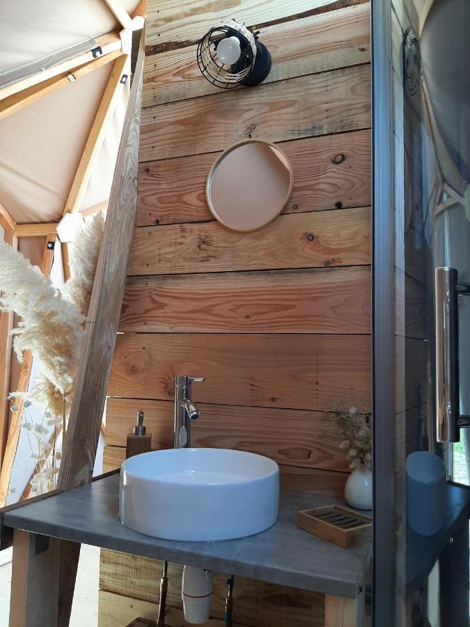 Hotel Dôme Idylle à Bailly-le-Franc Extérieur photo